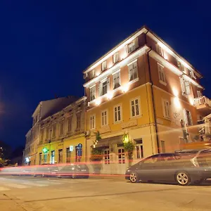 Scaletta Hotel Pola